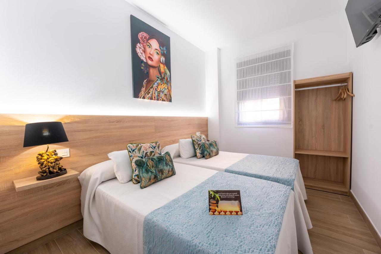 Hostal Romerito 말라가 외부 사진